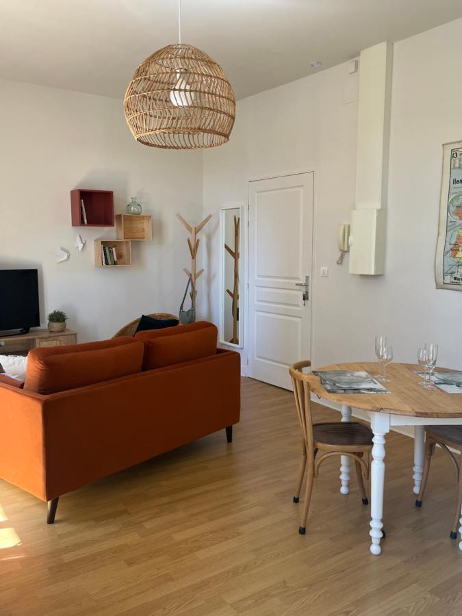 Appartement Calme Avec Balcons & Vue Sur Thermes Vichy Exteriér fotografie
